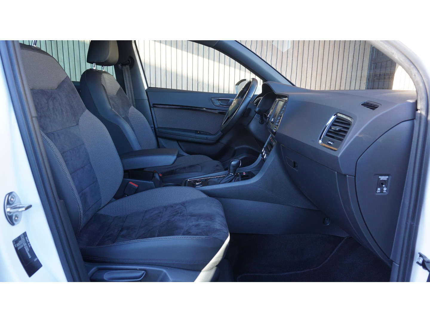 SEAT