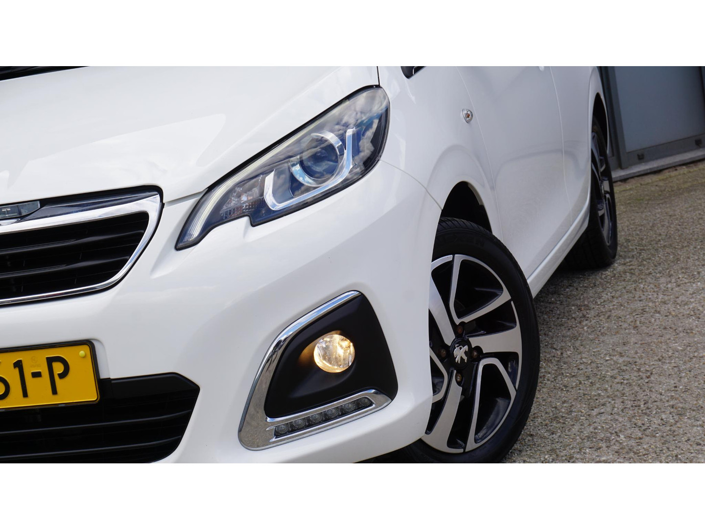 Peugeot Peugeot