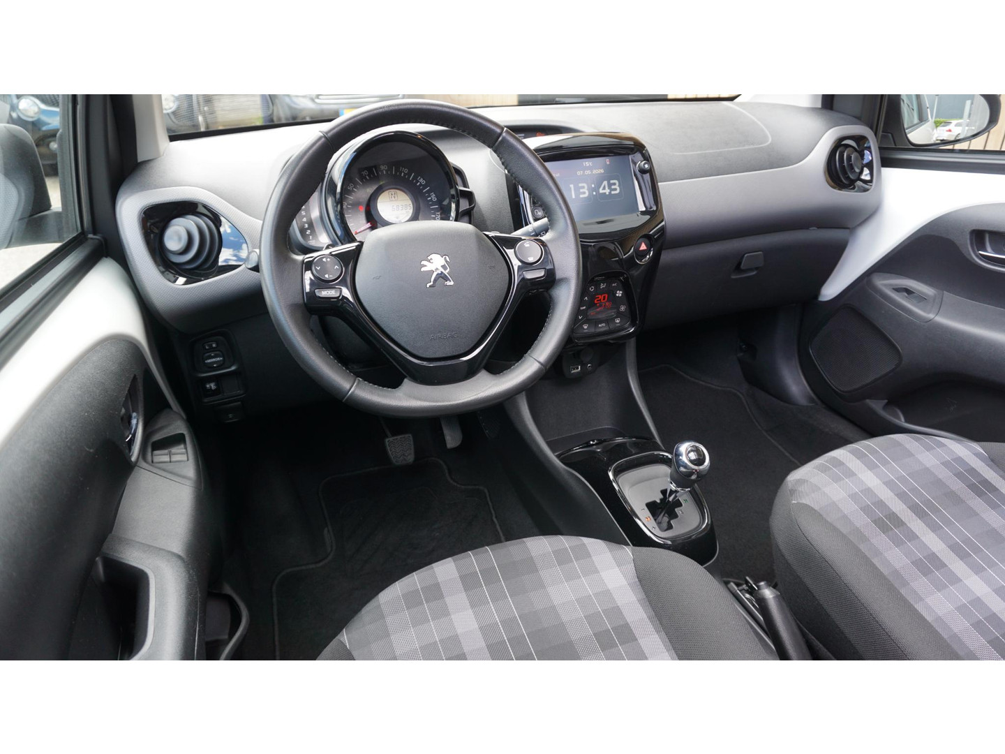 Peugeot Peugeot