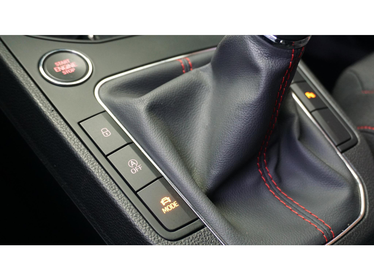 SEAT SEAT