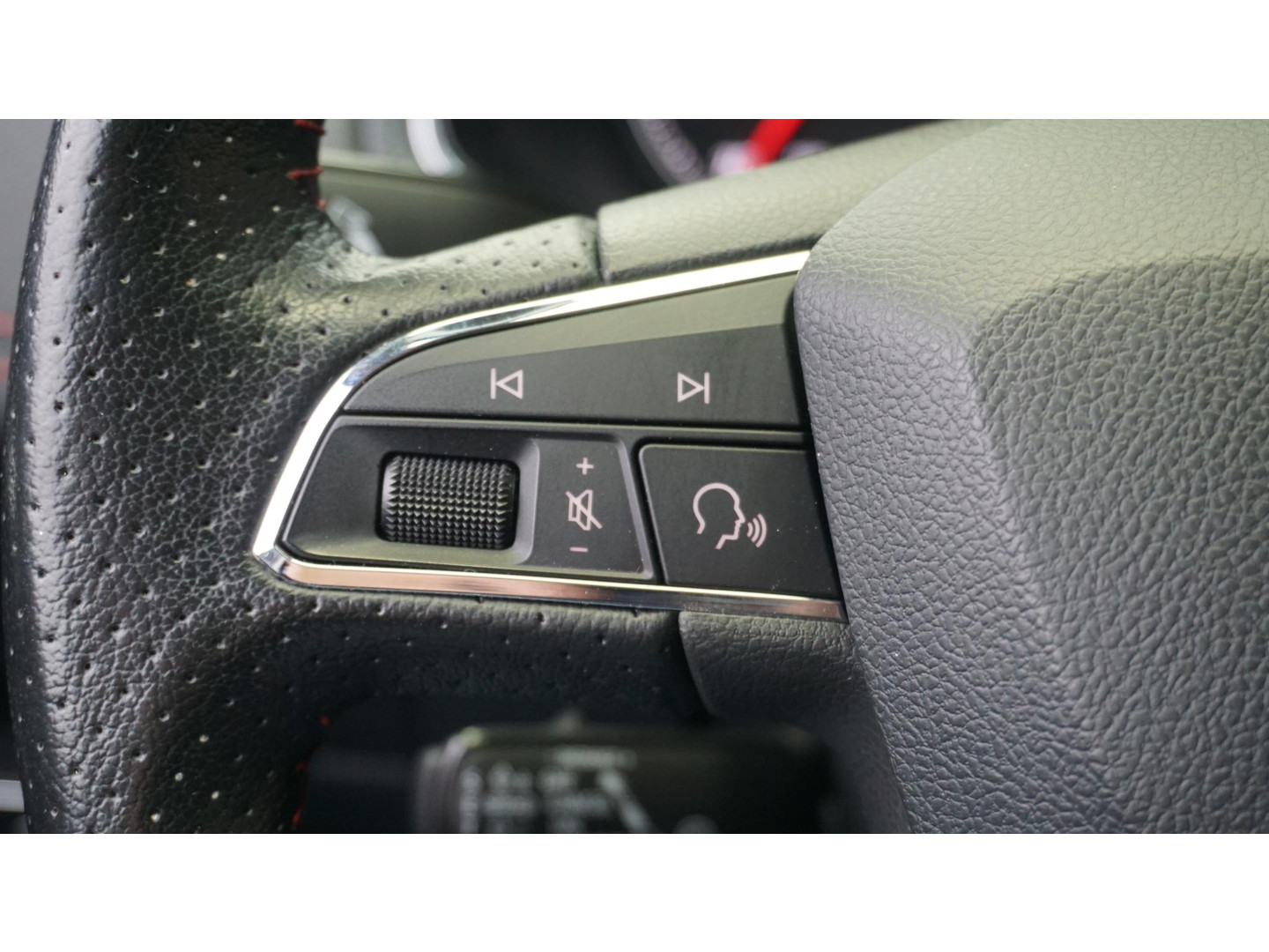 SEAT SEAT