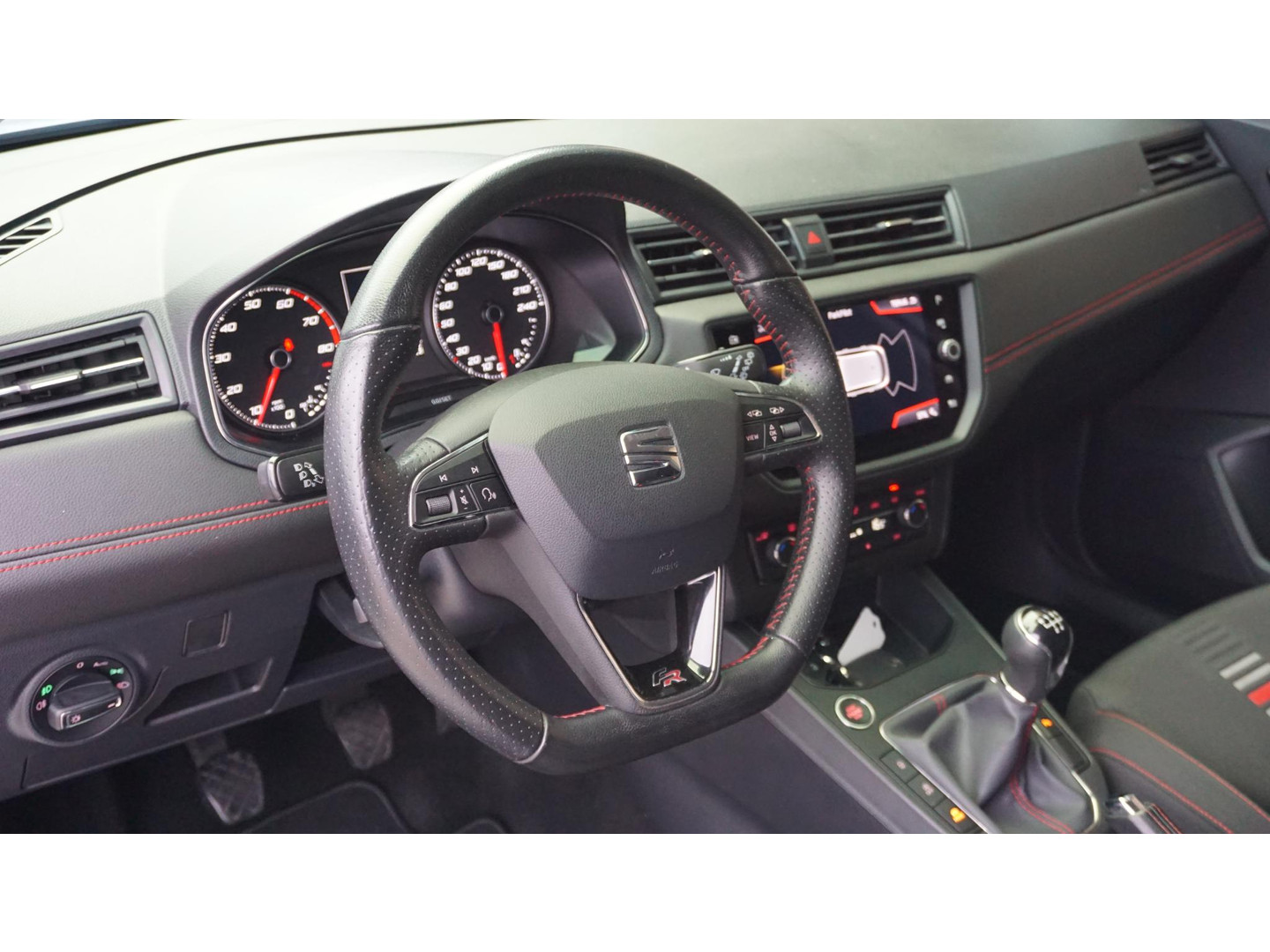 SEAT SEAT