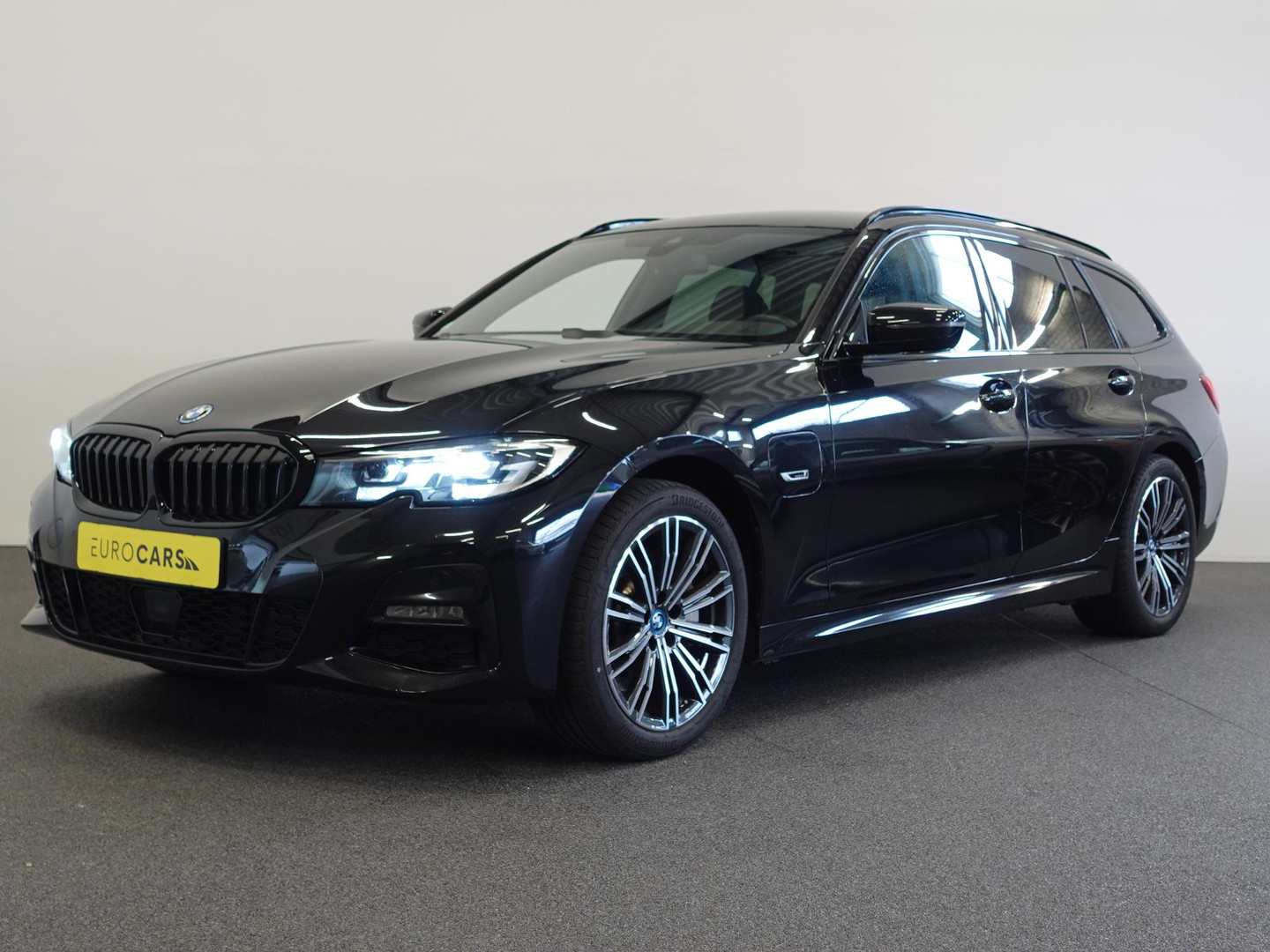 BMW BMW