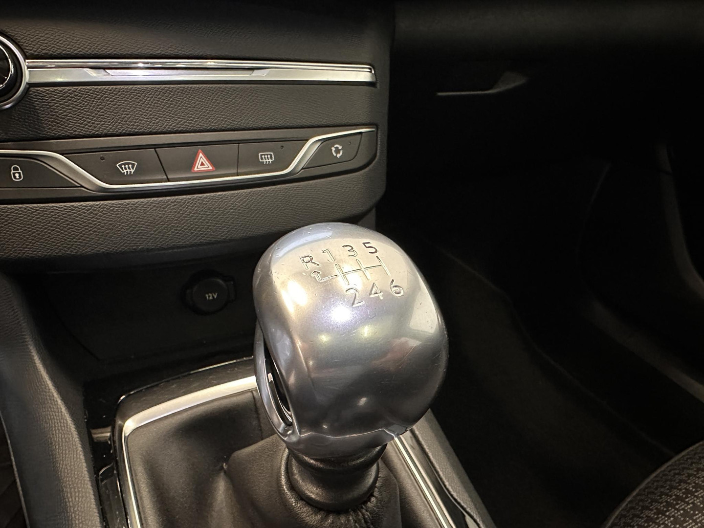 Peugeot Peugeot
