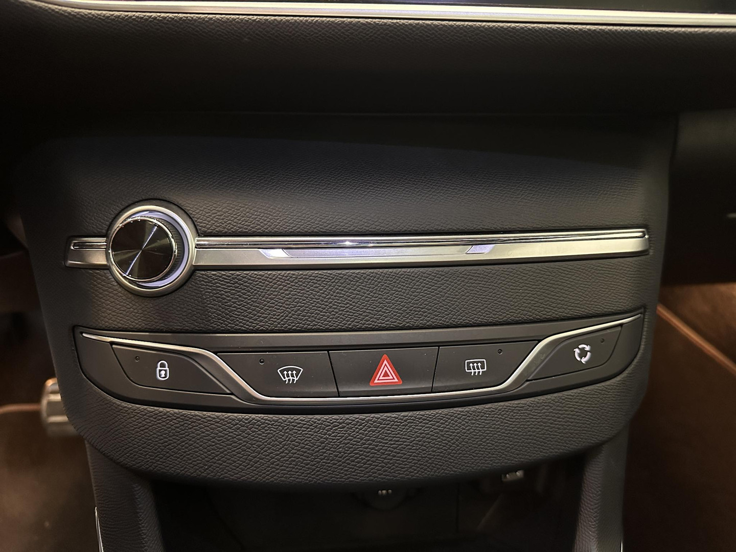 Peugeot Peugeot