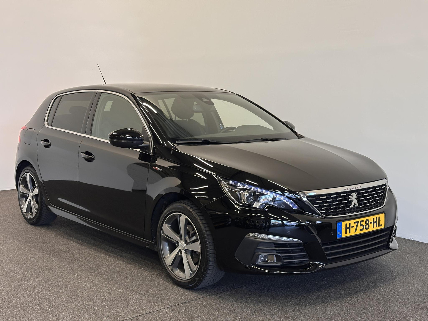 Peugeot Peugeot