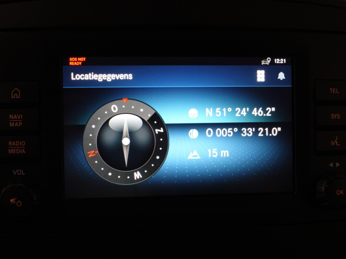 Mercedes-Benz Mercedes-Benz