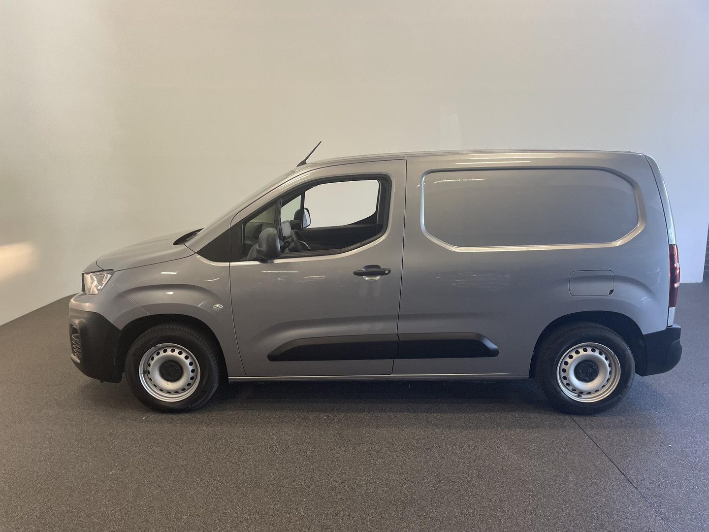 Peugeot Peugeot