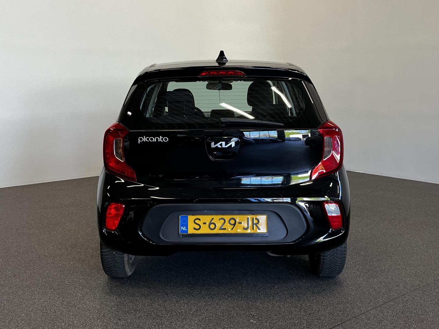 Kia Kia