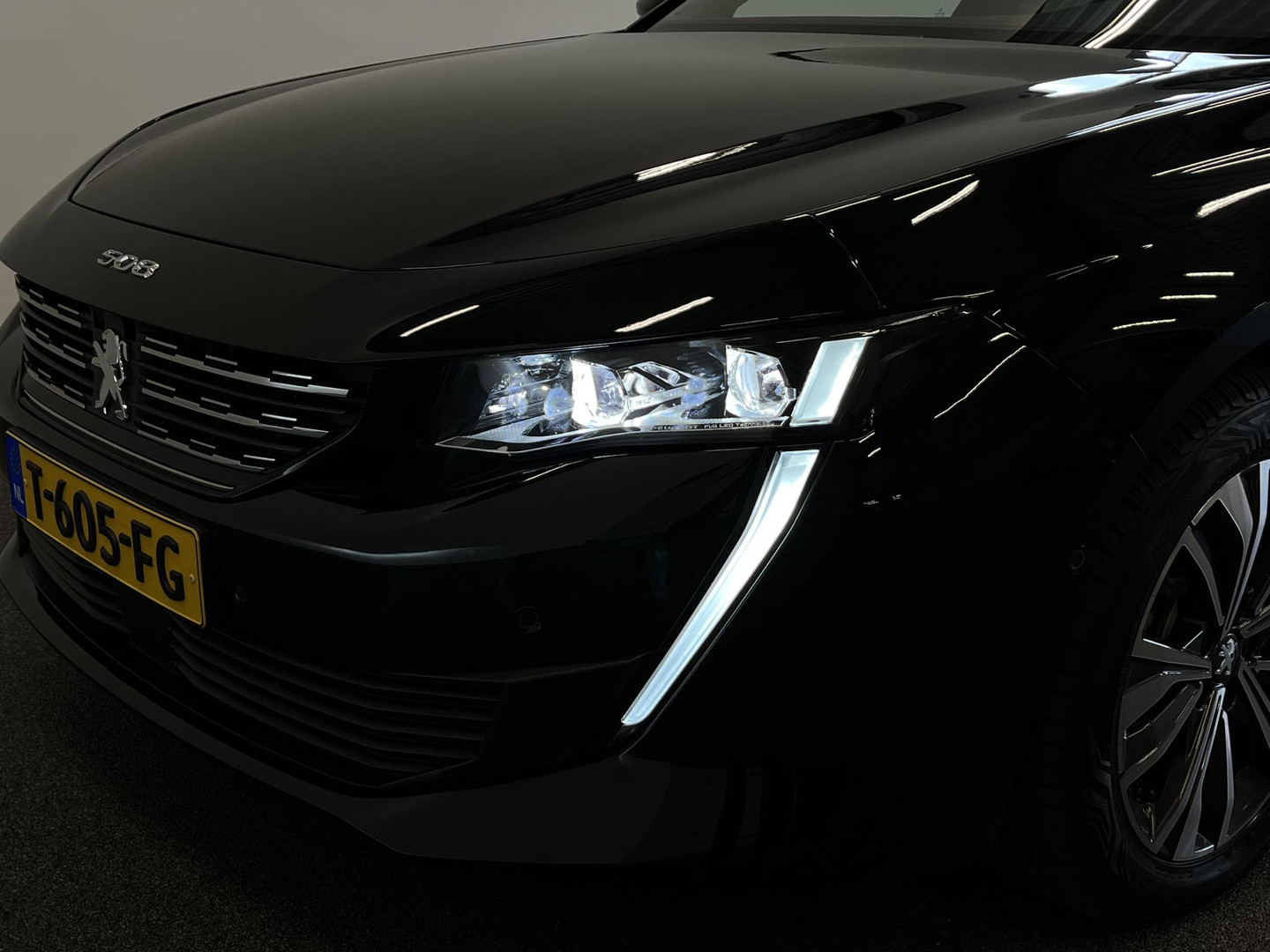 Peugeot Peugeot