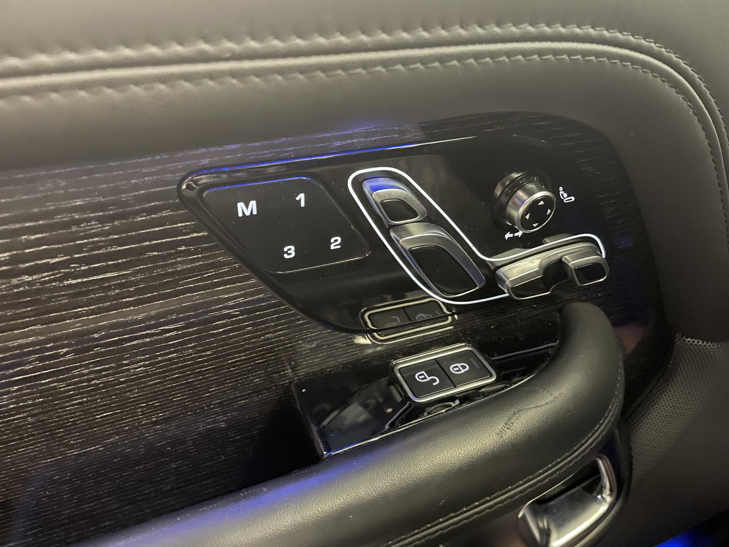 Land Rover Land Rover