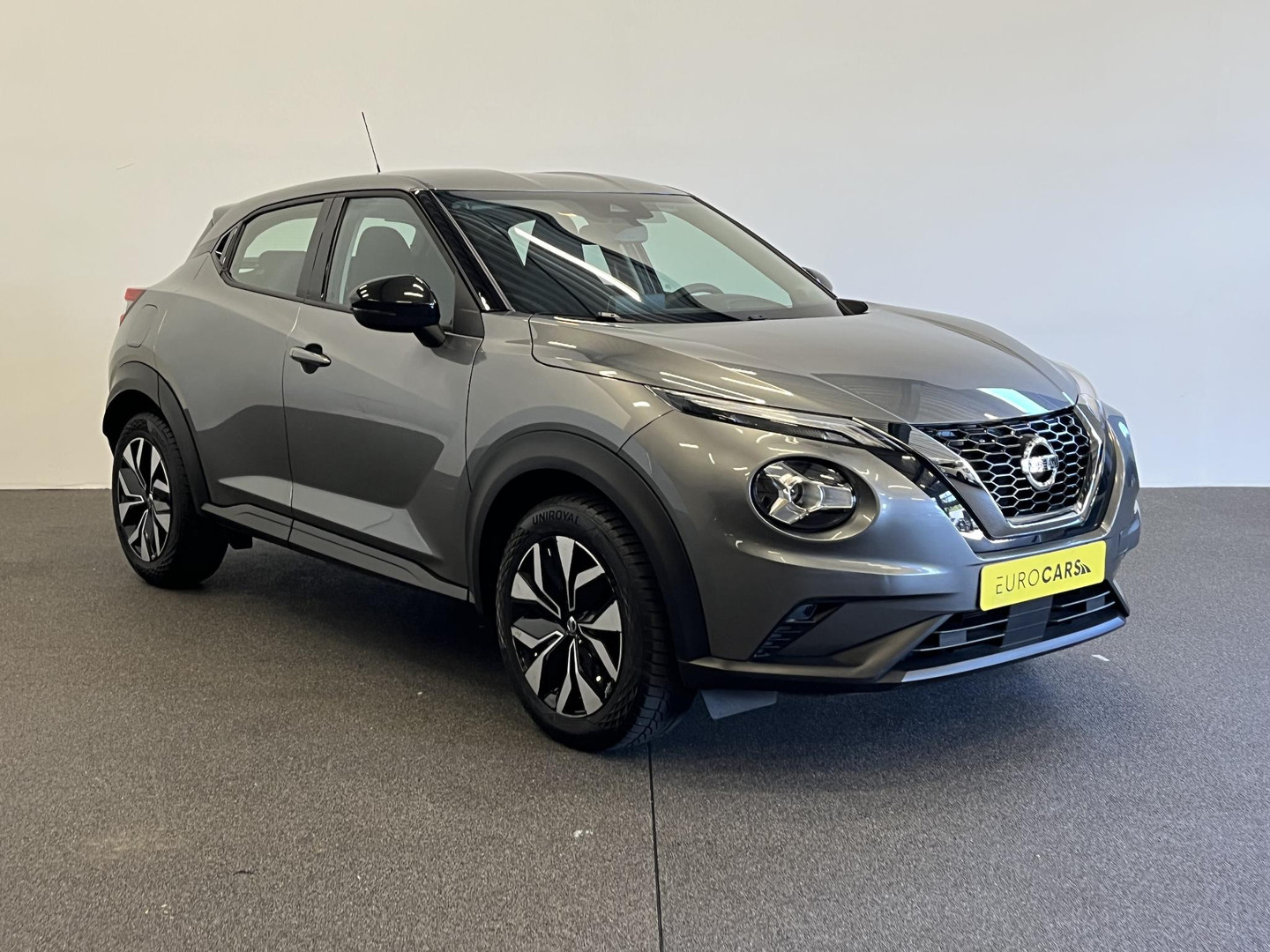 Nissan Nissan