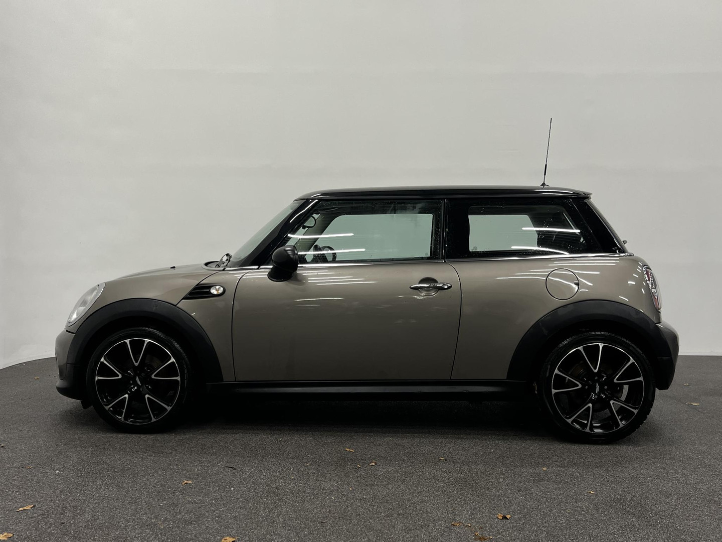 MINI