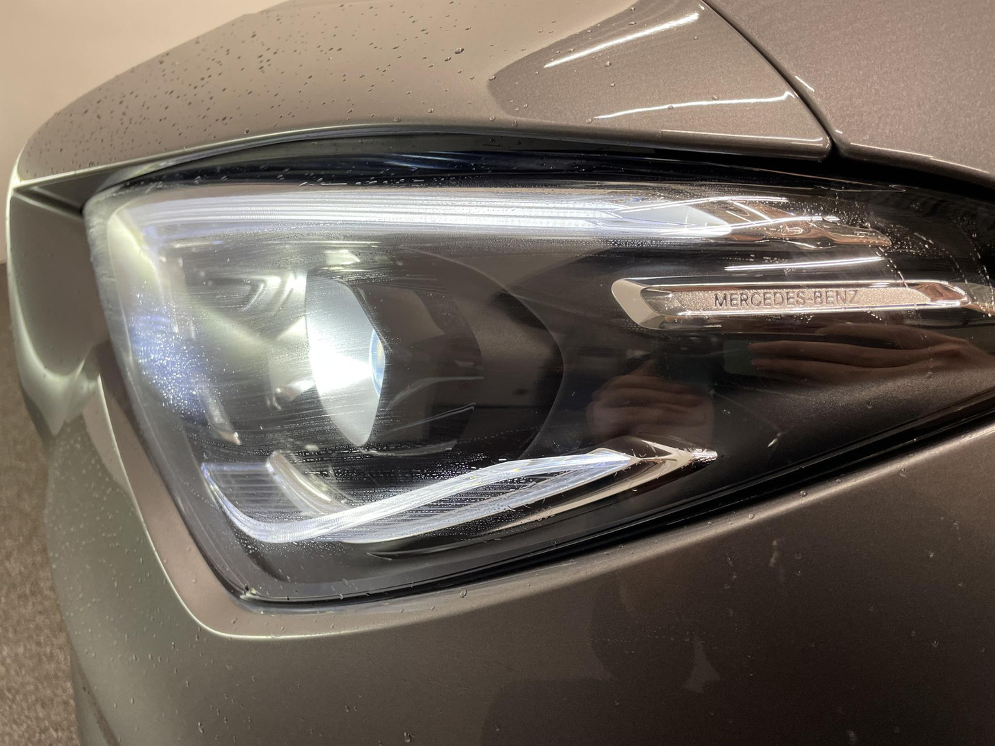 Mercedes-Benz Mercedes-Benz