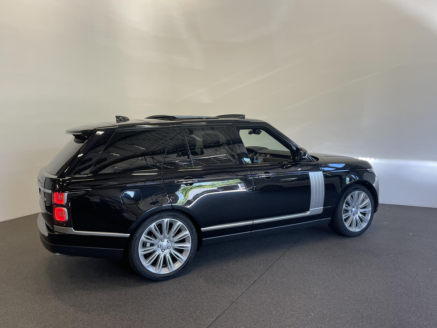 Land Rover Land Rover