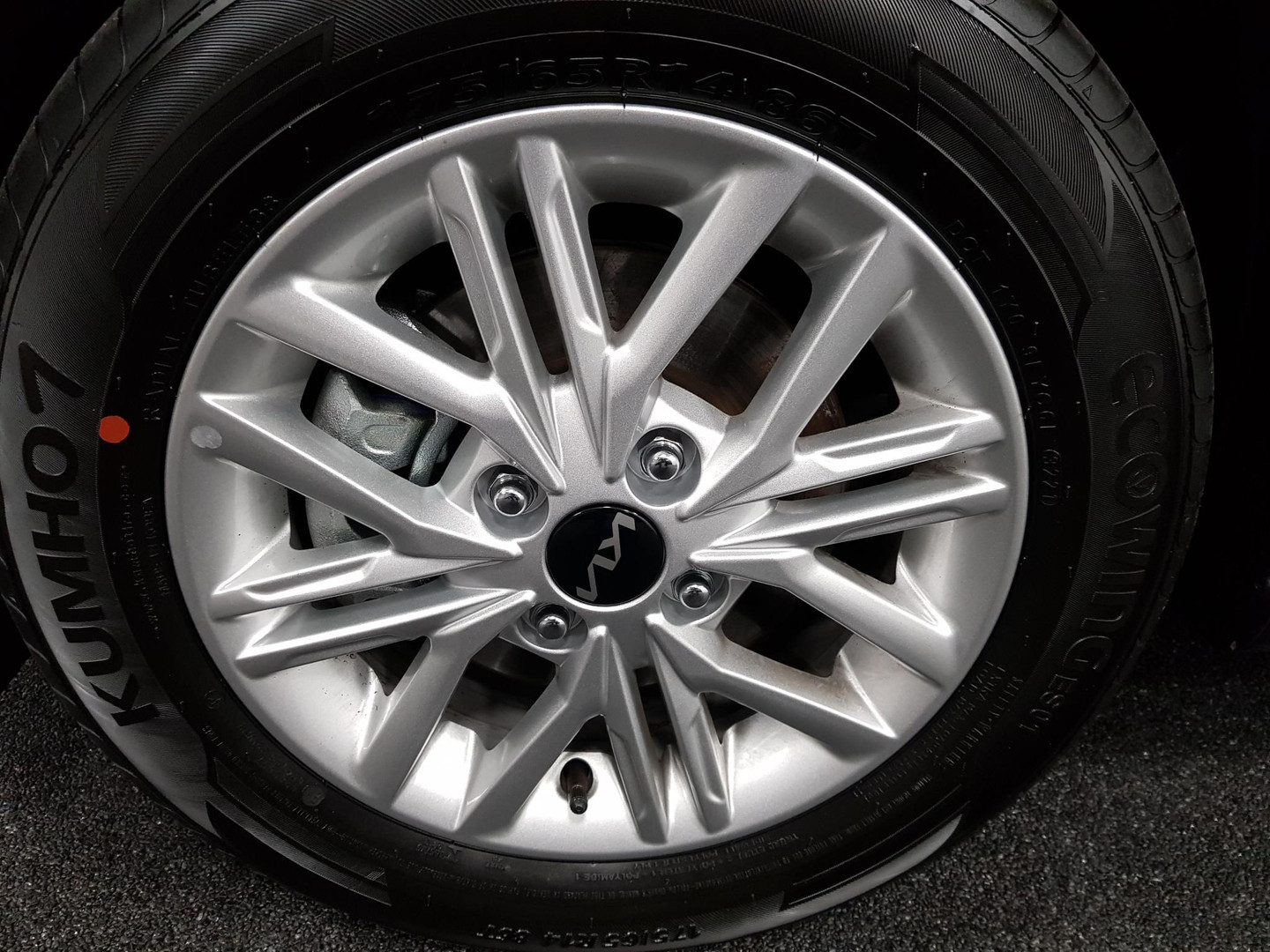 Kia Kia