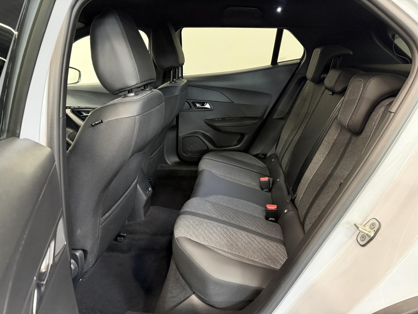 Peugeot Peugeot