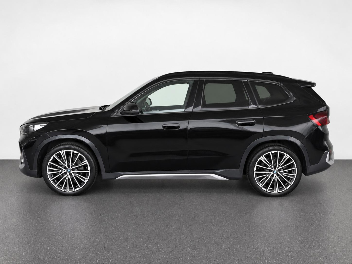 BMW BMW