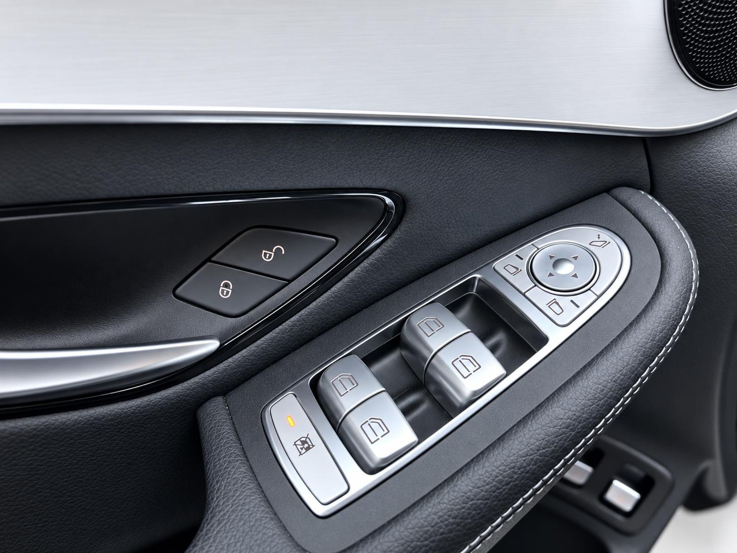 Mercedes-Benz Mercedes-Benz