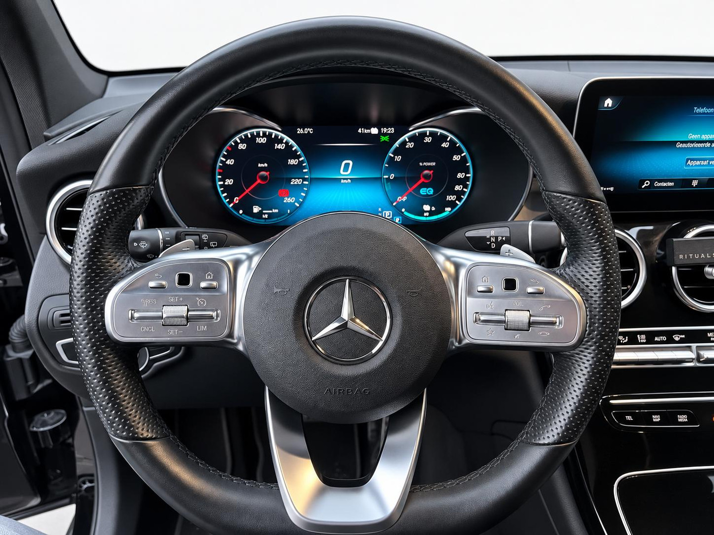 Mercedes-Benz Mercedes-Benz