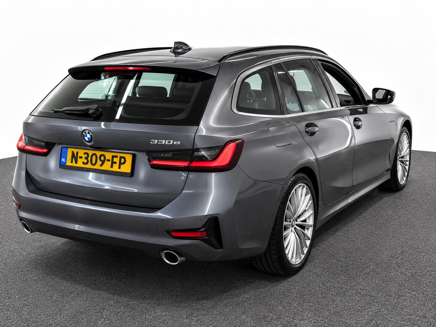 BMW BMW