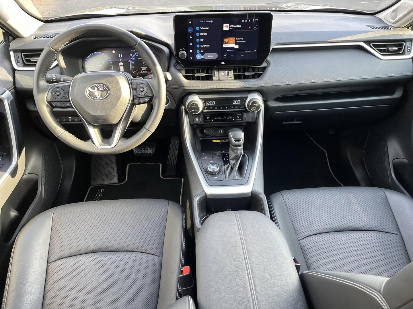 Toyota Toyota