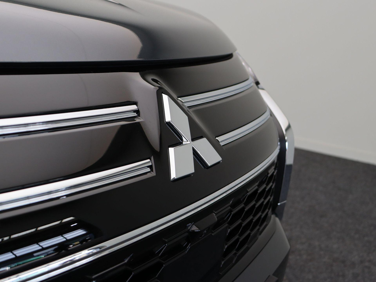 Mitsubishi Mitsubishi