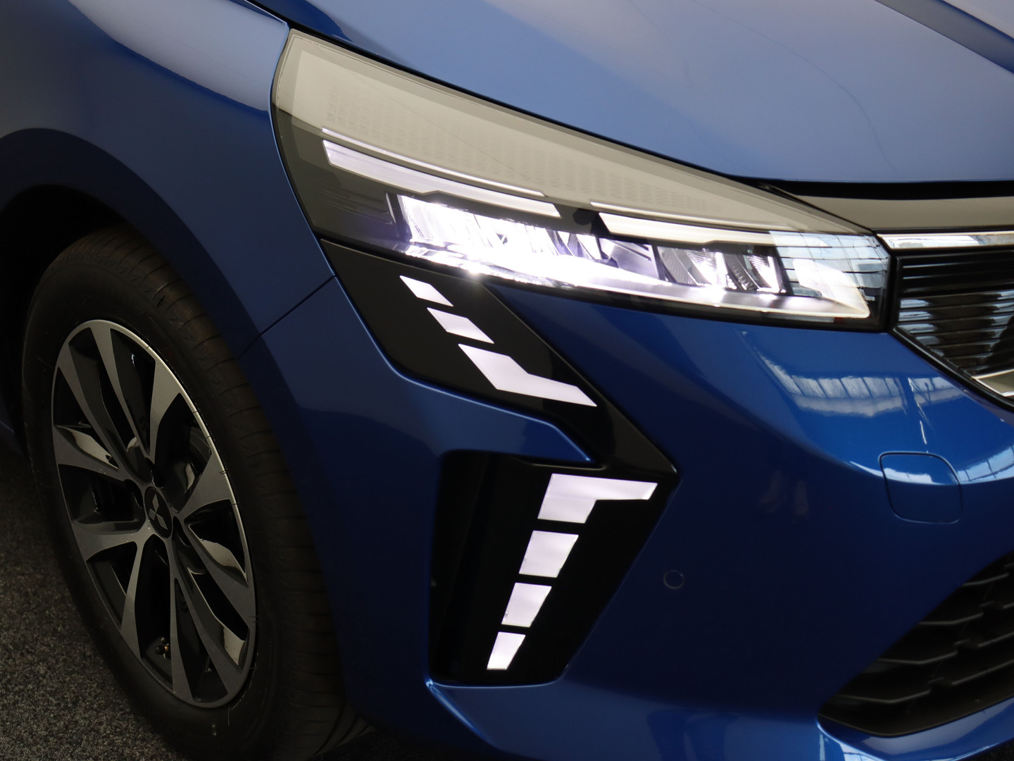 Mitsubishi Mitsubishi