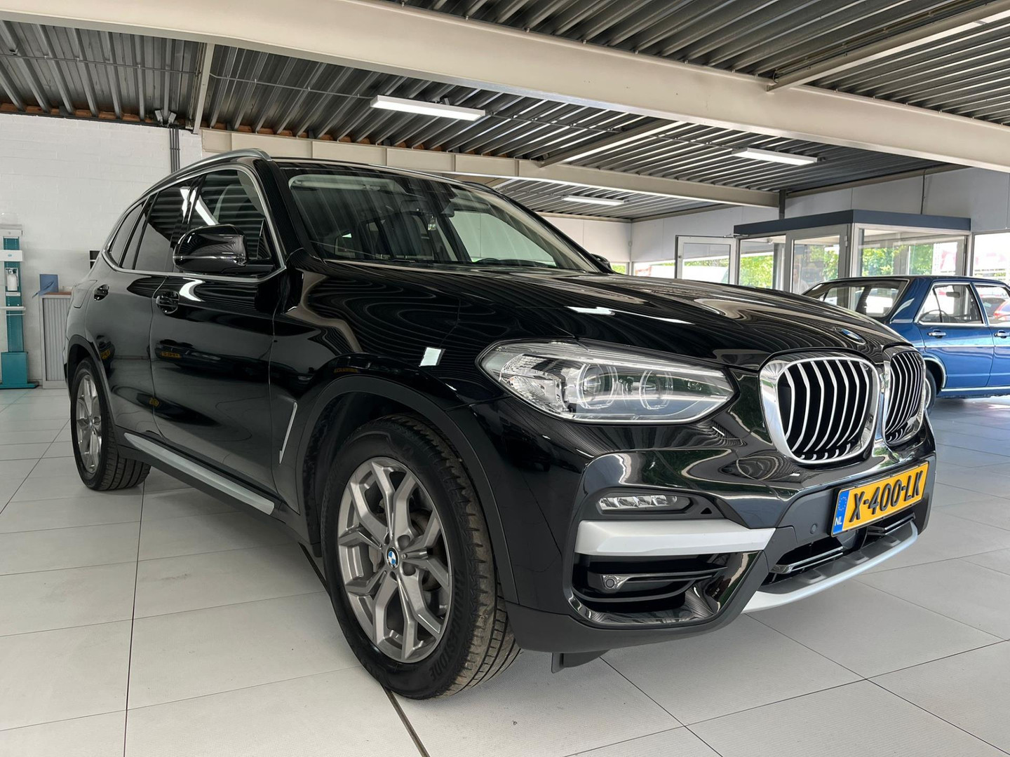 BMW