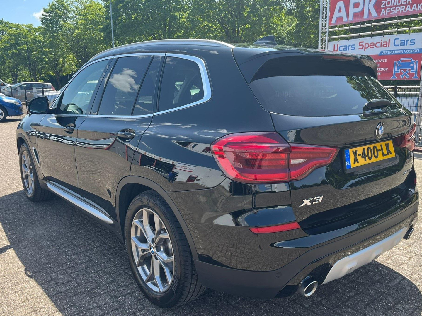 BMW