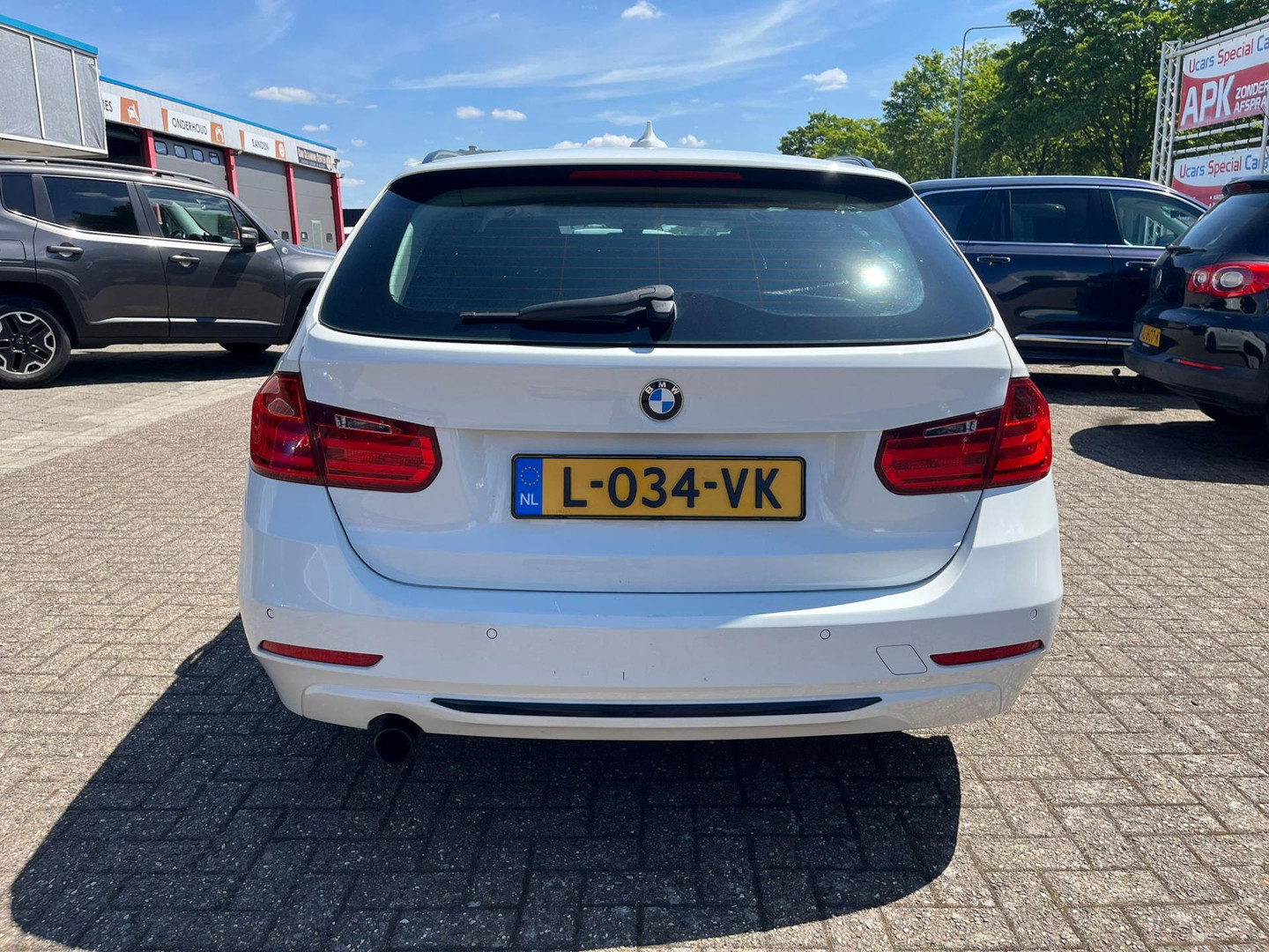 BMW BMW