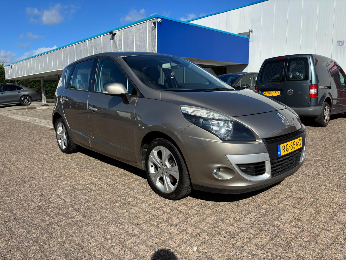 Renault Renault