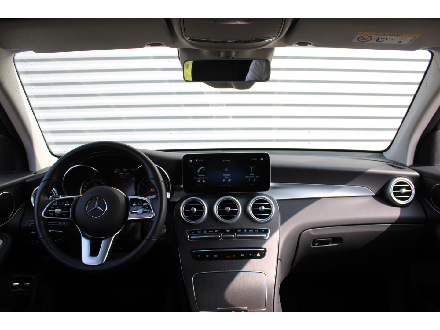 Mercedes-Benz Mercedes-Benz