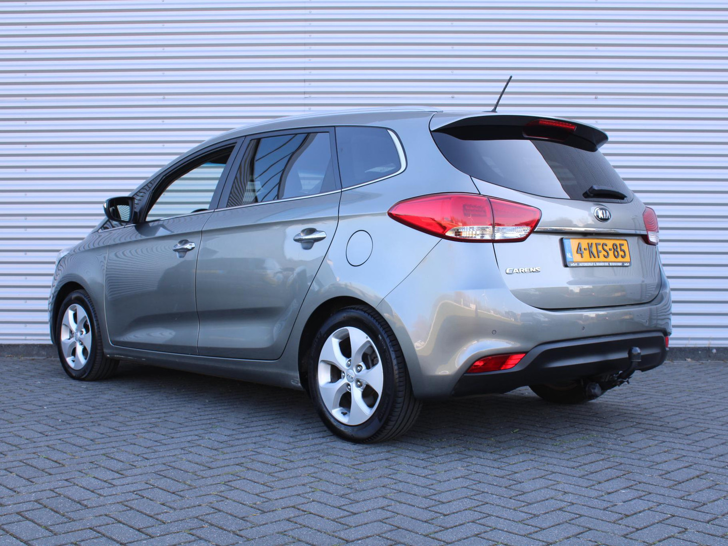 Kia