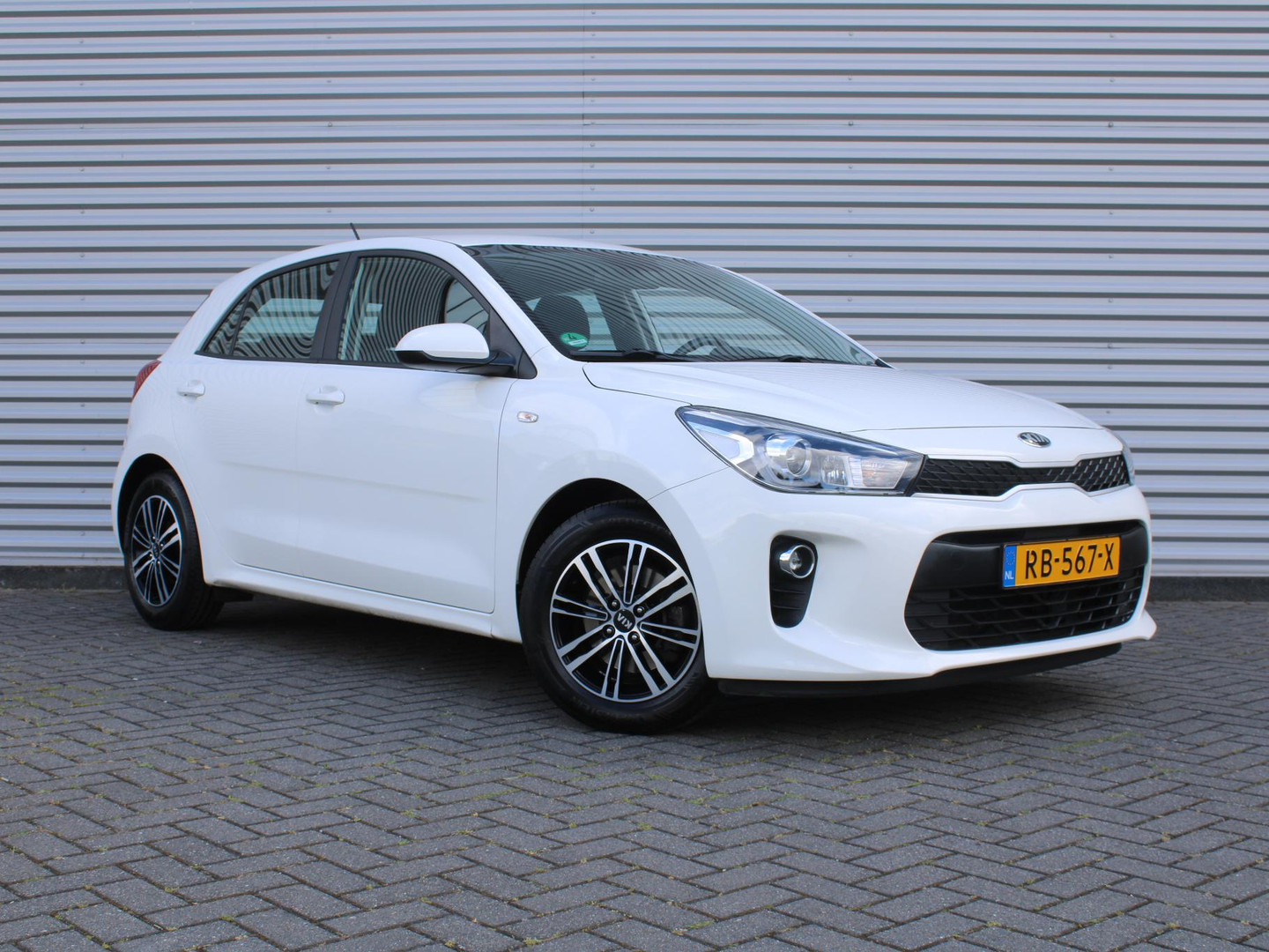 Kia