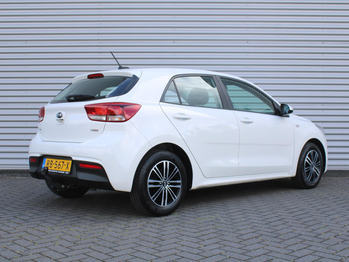 Kia