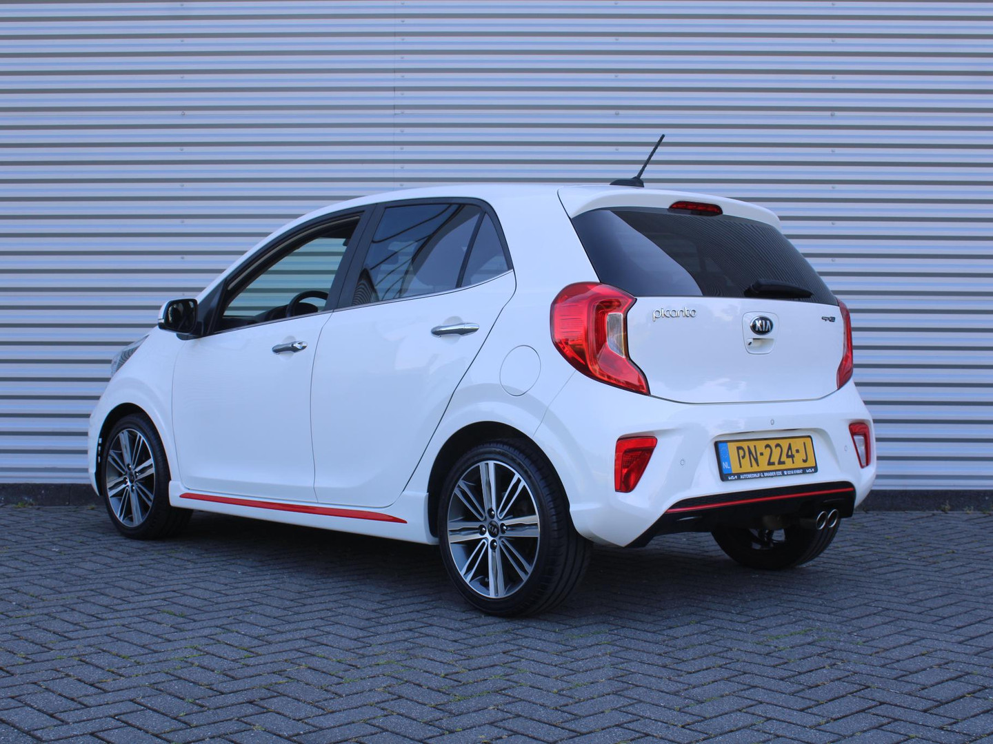 Kia