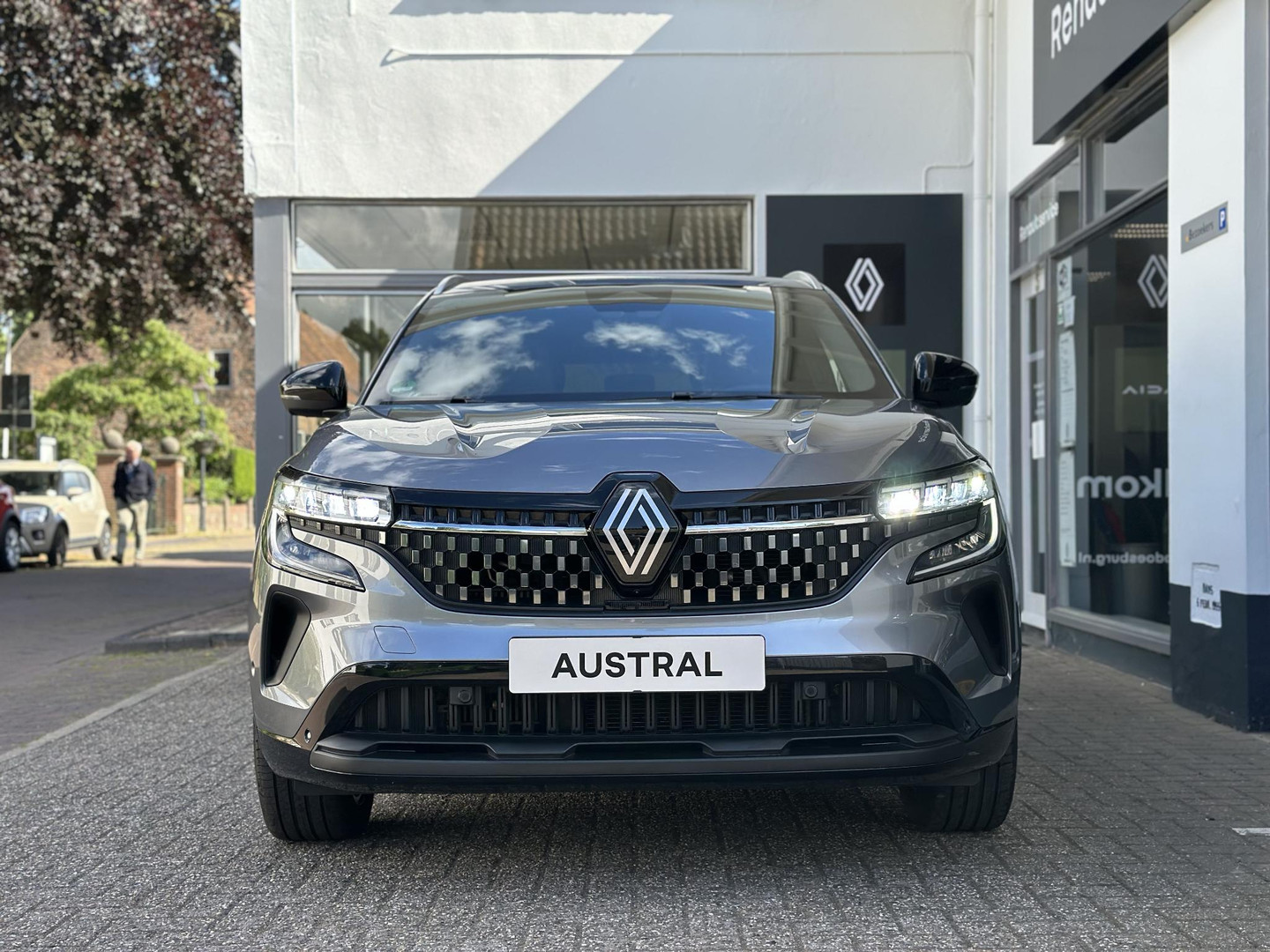Renault Renault