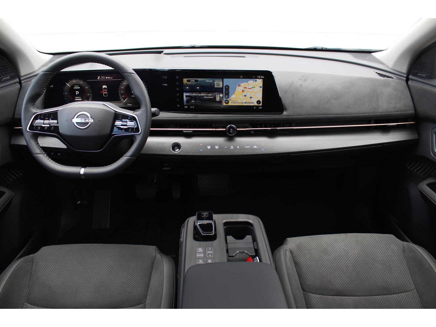 Nissan Nissan