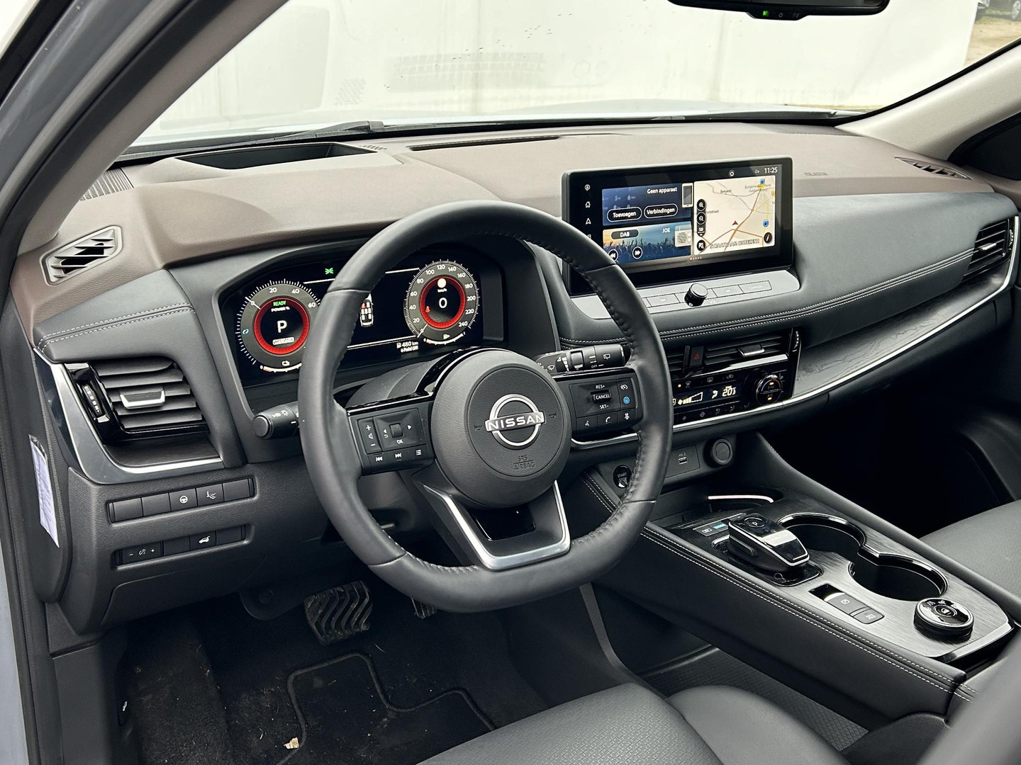 Nissan Nissan