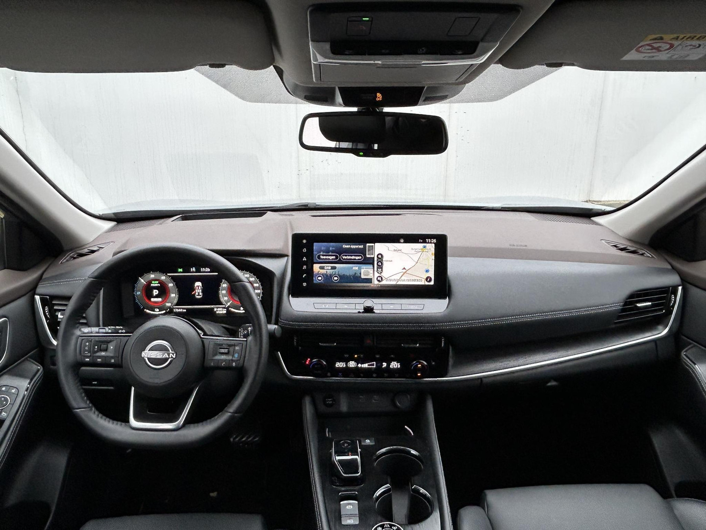 Nissan Nissan