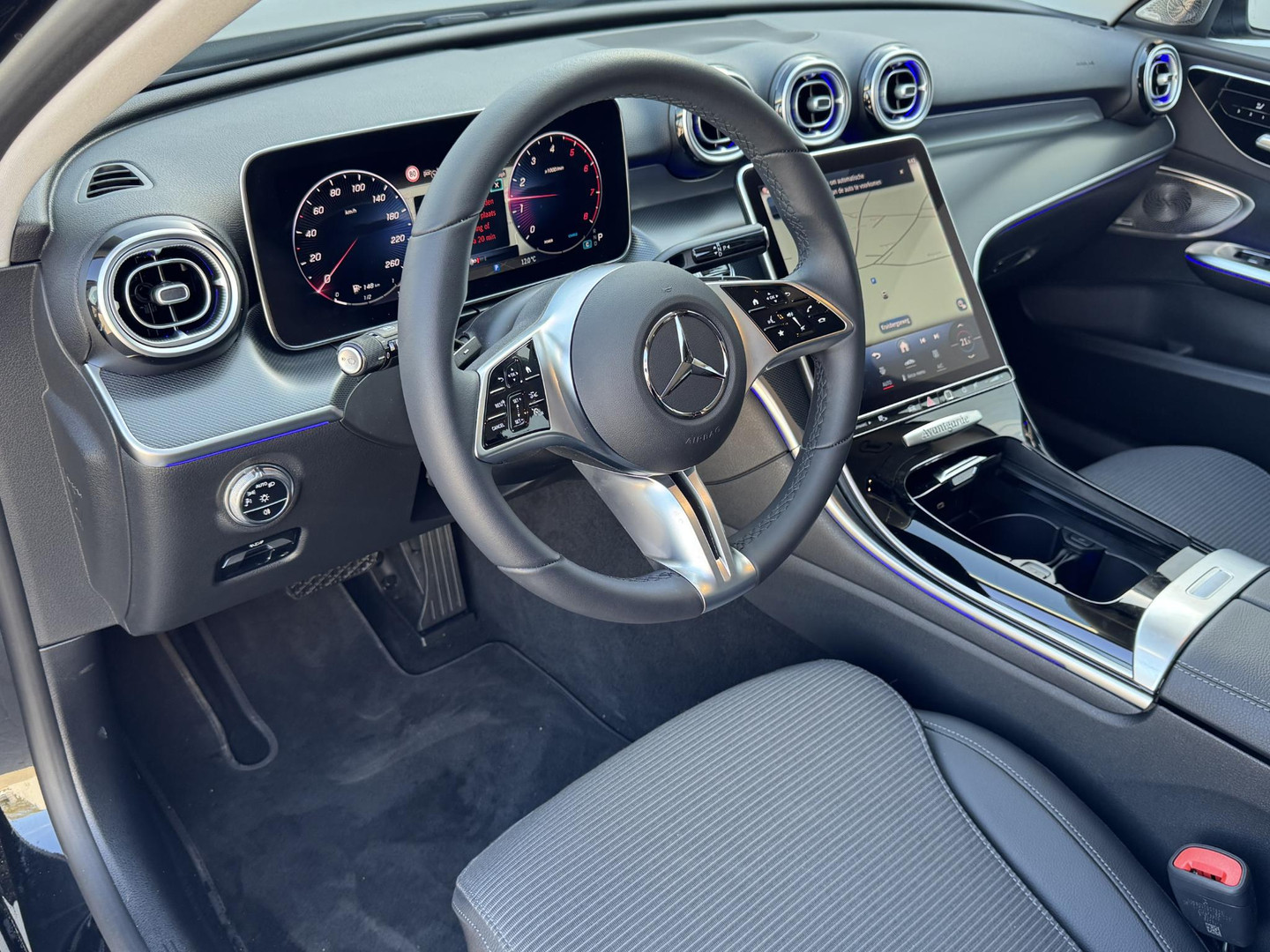Mercedes-Benz Mercedes-Benz