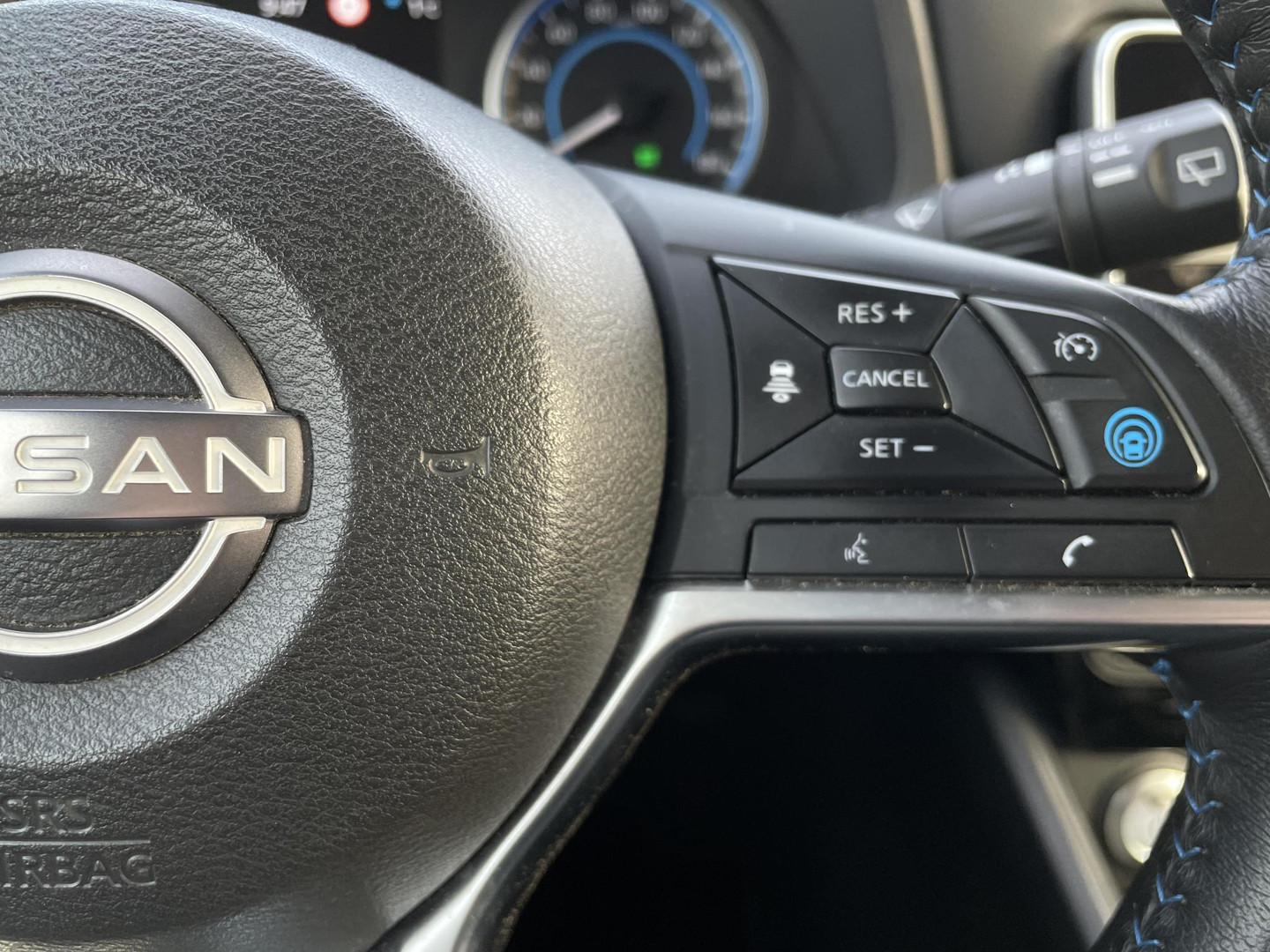 Nissan Nissan