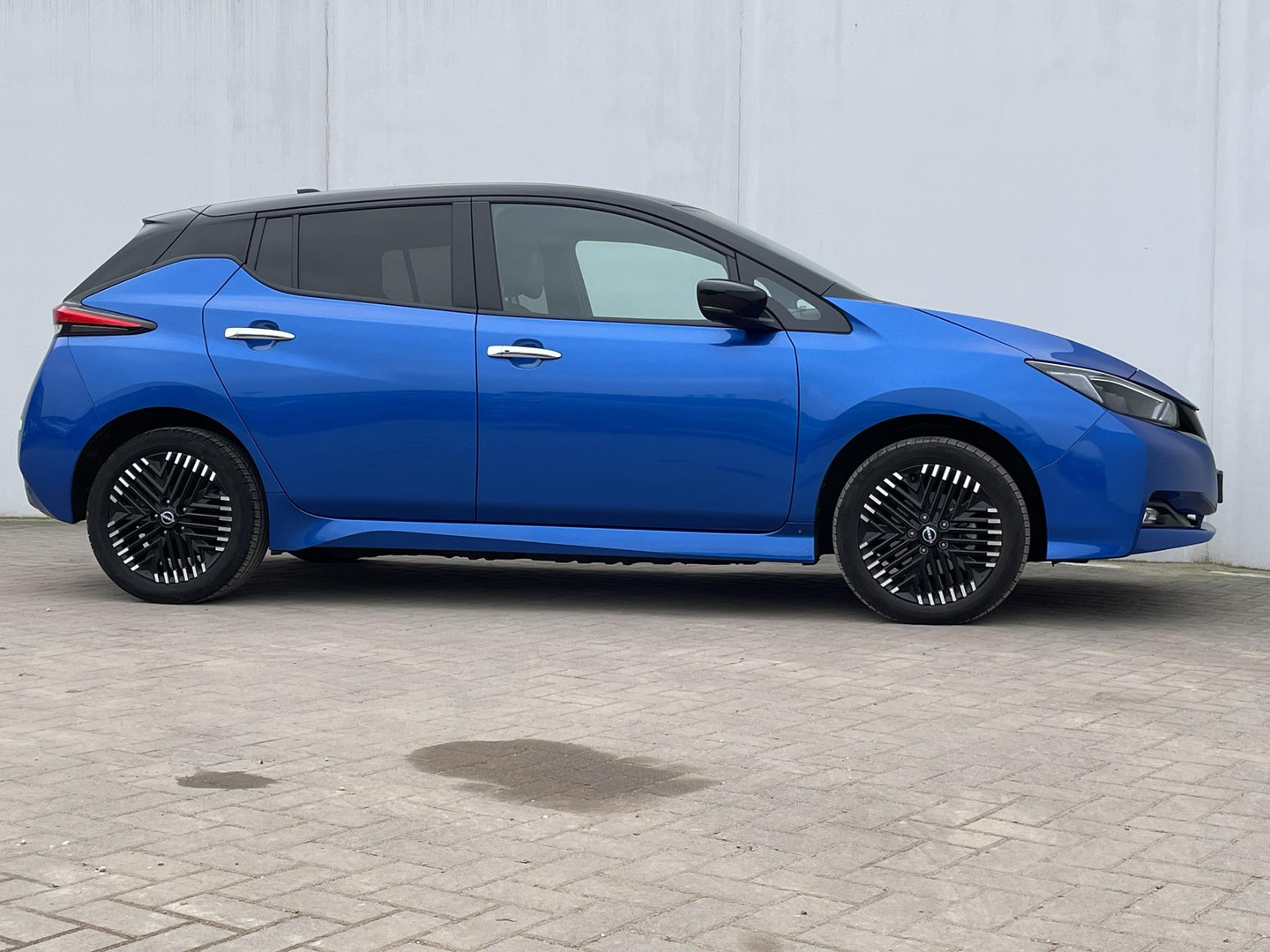 Nissan Nissan