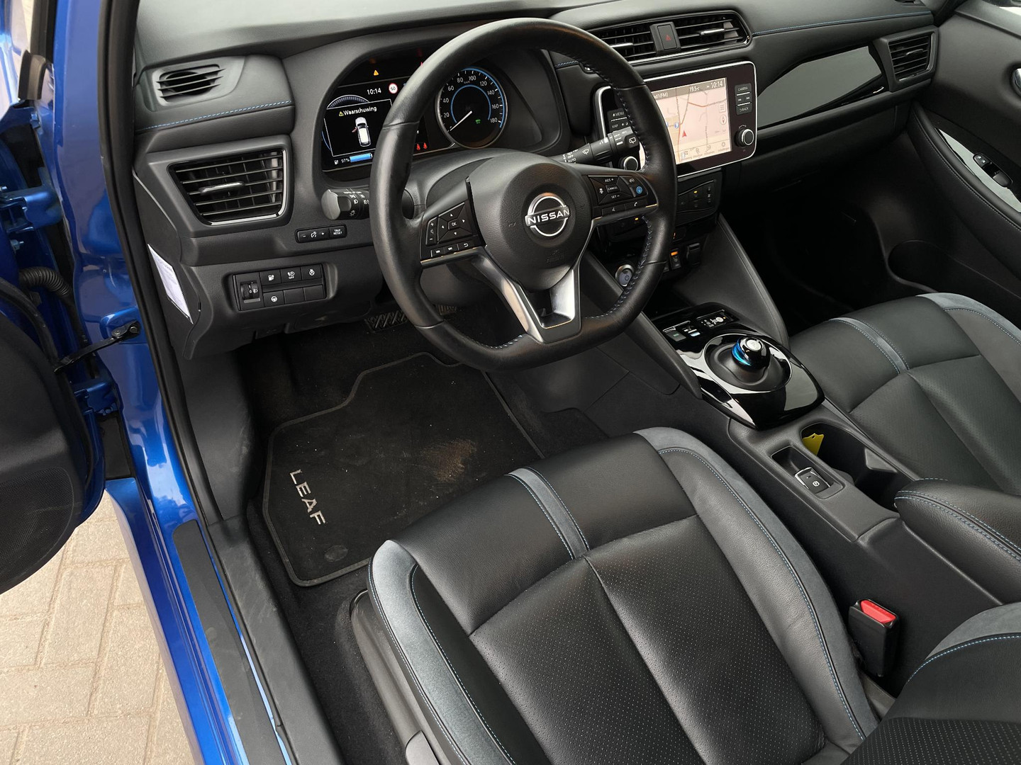 Nissan Nissan