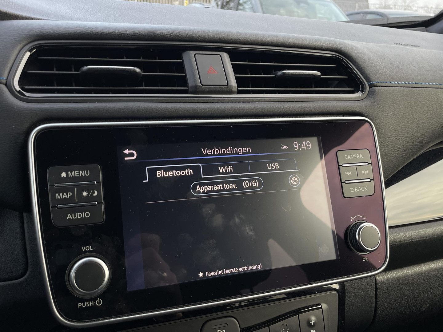 Nissan Nissan