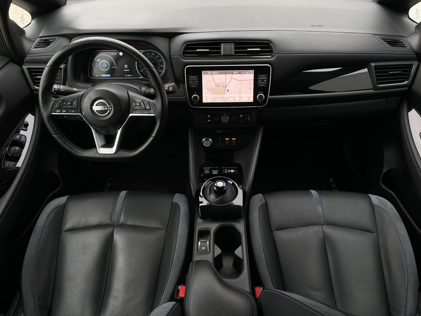 Nissan Nissan