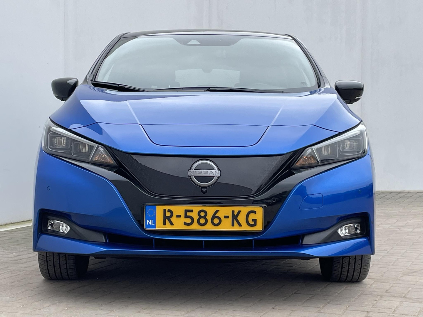 Nissan Nissan