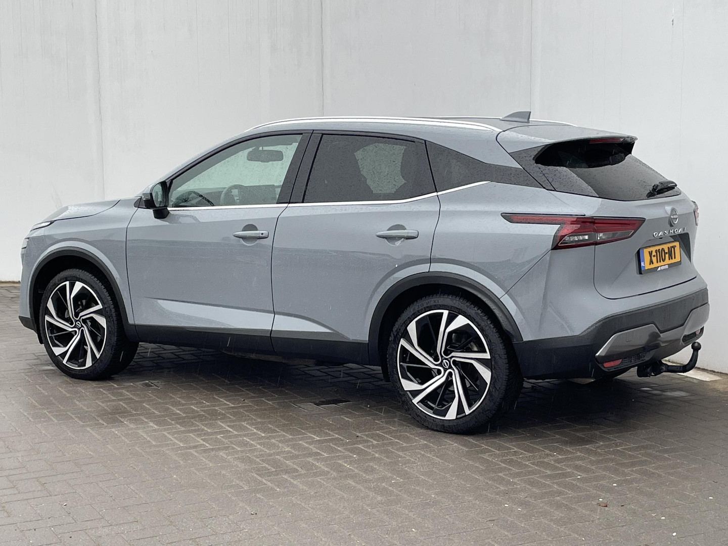 Nissan Nissan