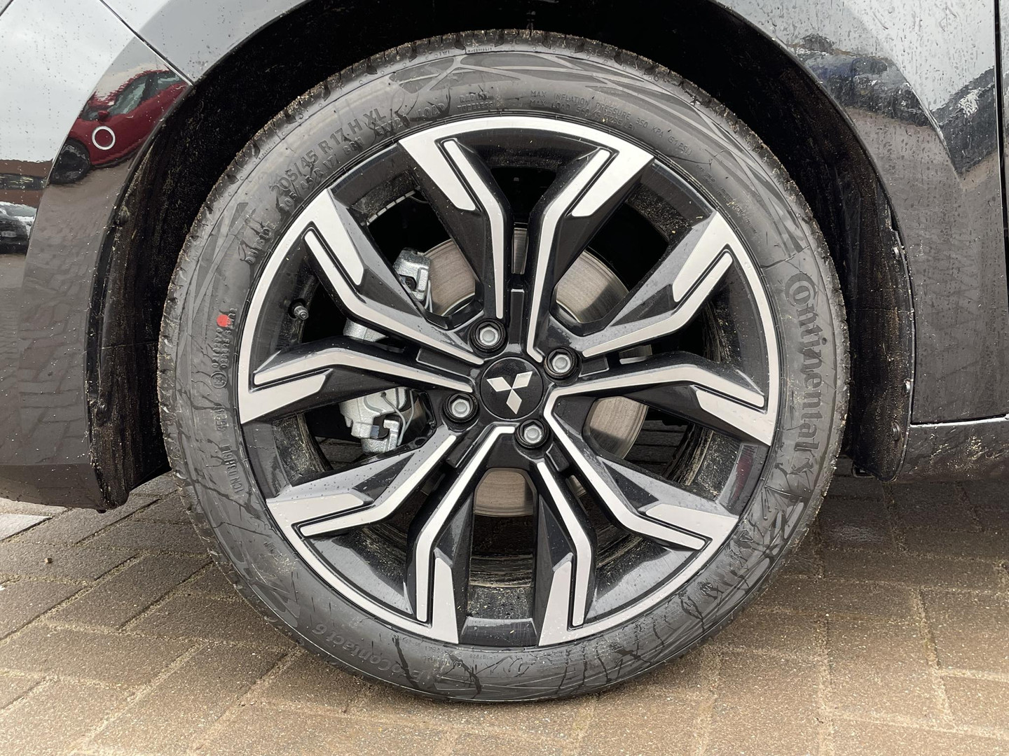 Mitsubishi Mitsubishi